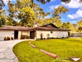1218 Colt St in Jacksonville, FL - Building Photo