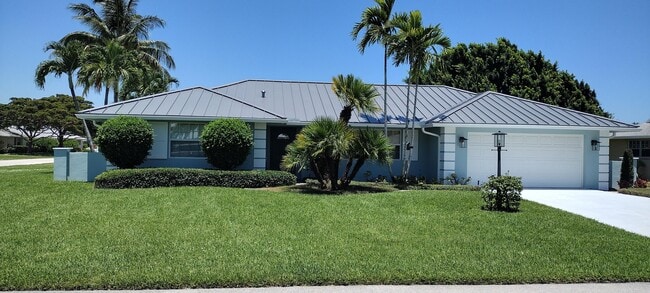 property at 9583 SE Little Club Way S