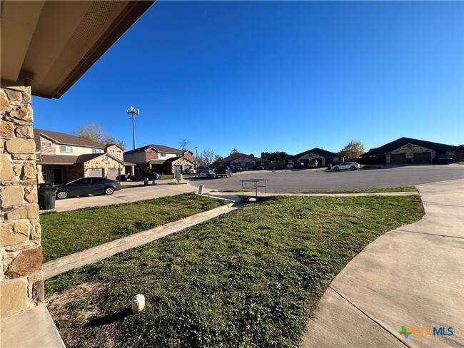 1105 Grace Point Dr in Killeen, TX - Foto de edificio - Building Photo