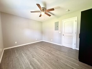 111 King George St in Batesville, AR - Building Photo - Building Photo