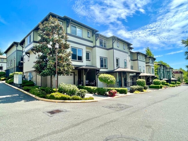 property at 2115 201st Pl SE