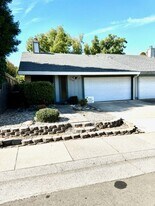 2010A Inglis Way in Roseville, CA - Building Photo