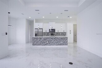 12 SE 17th Ave in Cape Coral, FL - Building Photo - Building Photo