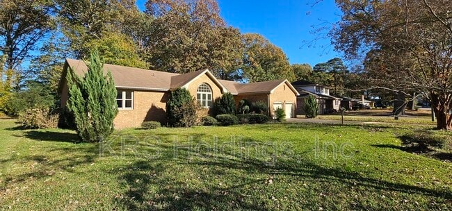 1029 Dulcie Ave in Virginia Beach, VA - Building Photo - Building Photo