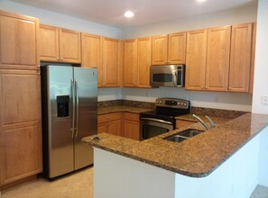 9462 SW Purple Martin Way in Stuart, FL - Building Photo - Building Photo