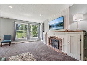 14773 Langdon Pl in Eden Prairie, MN - Foto de edificio - Building Photo