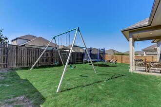 222 Eagle Ford Dr in Niederwald, TX - Building Photo - Building Photo
