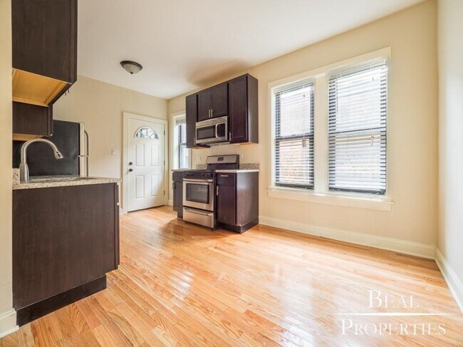 property at 4036 N Ashland Ave