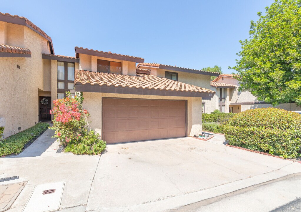 6571 Carioca Ln in Riverside, CA - Building Photo