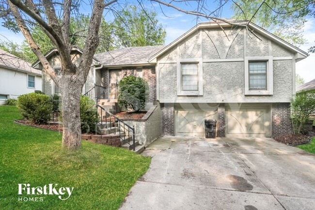 property at 1408 SW 14th St