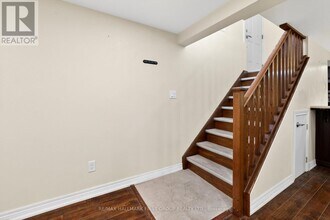 303 Rossland Rd W in Whitby, ON - Building Photo - Building Photo