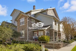 18741 E Water Dr in Aurora, CO - Building Photo