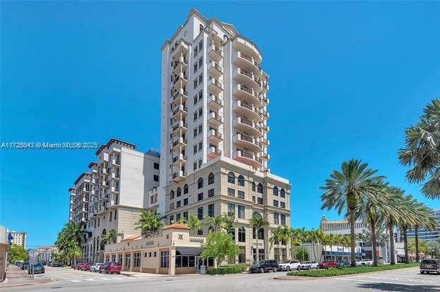 1805 Ponce de Leon Blvd, Unit 628 in Coral Gables, FL - Building Photo