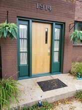 1914 18th Ave, Unit 3 in Rockford, IL - Building Photo - Building Photo