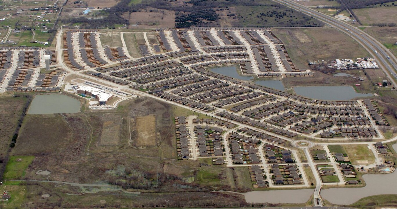 2045 Croton Ave in Royse City, TX - Building Photo