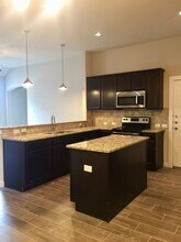 916 Chaparral Trail in Midlothian, TX - Building Photo - Building Photo