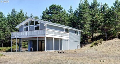 29536 I St in Ocean Park, WA - Building Photo - Building Photo