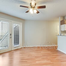 9809 Walnut St in Dallas, TX - Building Photo - Building Photo