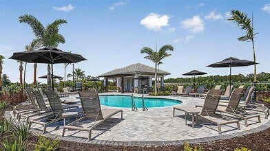 8500 Lunar Skye St in Sarasota, FL - Building Photo - Building Photo