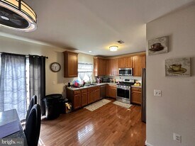 105 Galway Ln in Stafford, VA - Building Photo