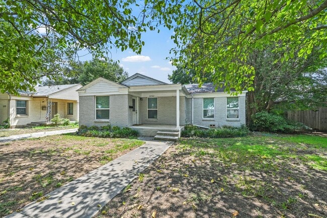 3733 Carolyn Rd in Fort Worth, TX - Building Photo - Building Photo