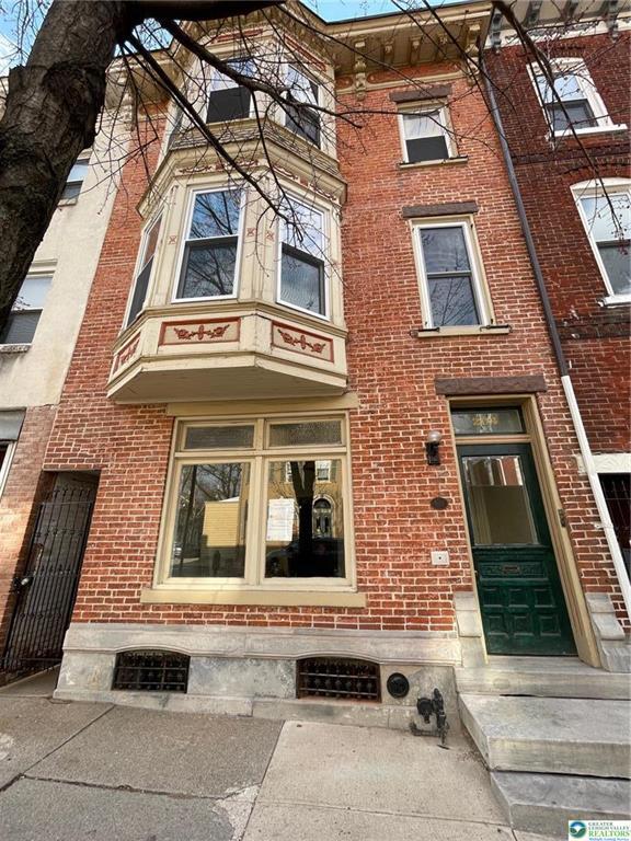 property at 204 N Ninth St