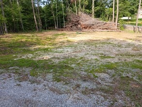 161 Carpenters Ln, Unit Site A B in Jacksonville, AL - Foto de edificio - Building Photo