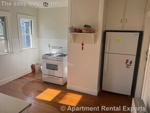 73 Frederick Ave in Medford, MA - Building Photo - Building Photo