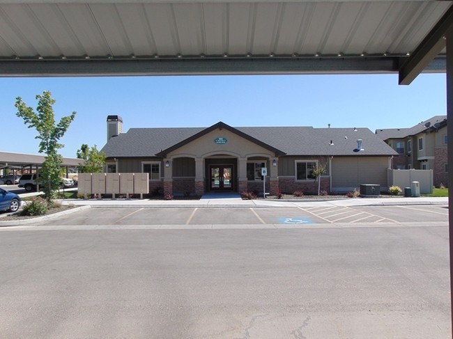 Crossfield Apartments in Meridian, ID - Building Photo - Building Photo