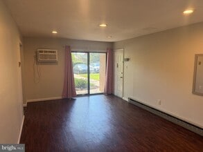 612 N Shady Retreat Rd in Doylestown, PA - Building Photo - Building Photo