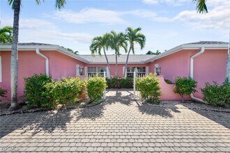 517 SE 43rd St in Cape Coral, FL - Building Photo - Building Photo