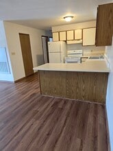 1020 Riverbend Dr in Hartford, WI - Building Photo - Building Photo