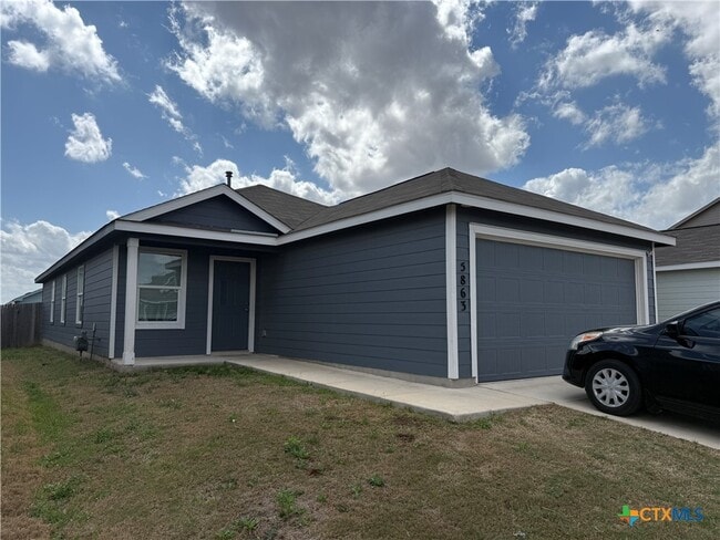 property at 5863 Coahulia Rdg