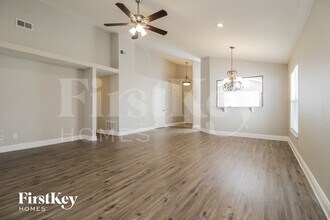 522 Whittingham Pl in Lake Mary, FL - Foto de edificio - Building Photo