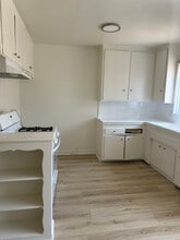 7540 Canby Ave in Los Angeles, CA - Building Photo - Building Photo
