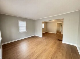 3585 Winston Dr in Memphis, TN - Building Photo