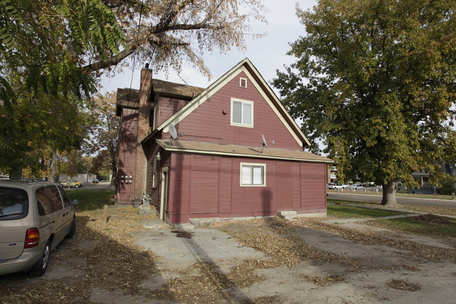 822 E Belmont St in Caldwell, ID - Building Photo - Building Photo