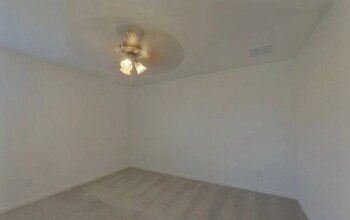 10705 Dusty Rnch Rd in Fort Worth, TX - Building Photo - Building Photo