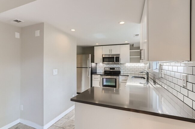property at 2340 Folsom St
