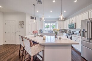 10643 Sariah Skye Ave in Las Vegas, NV - Building Photo