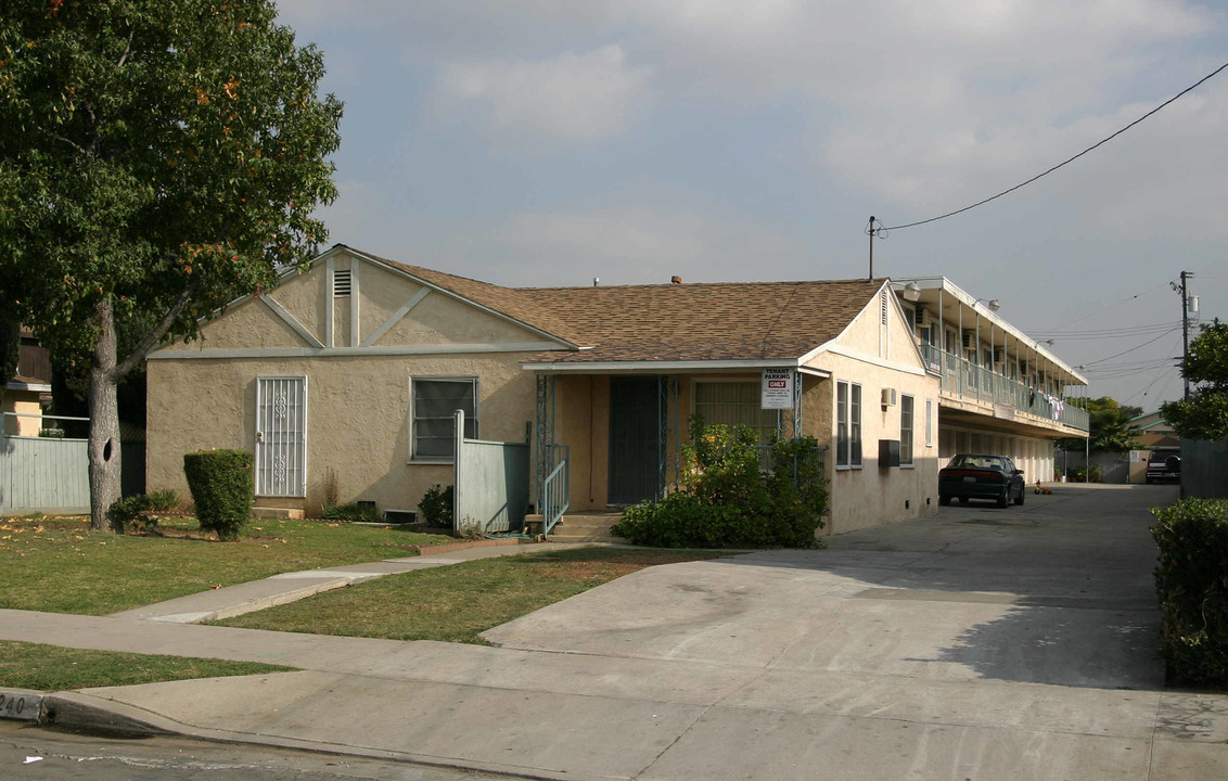 1240 S Spruce St in Montebello, CA - Building Photo