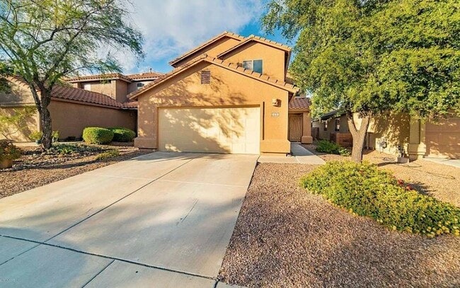property at 640 W Emerald Key Dr