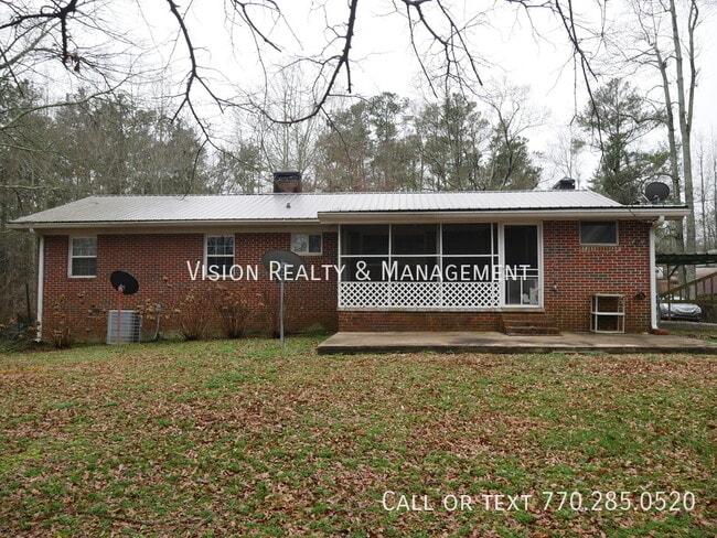 1301 Brickyard Rd in Bowdon, GA - Building Photo - Building Photo