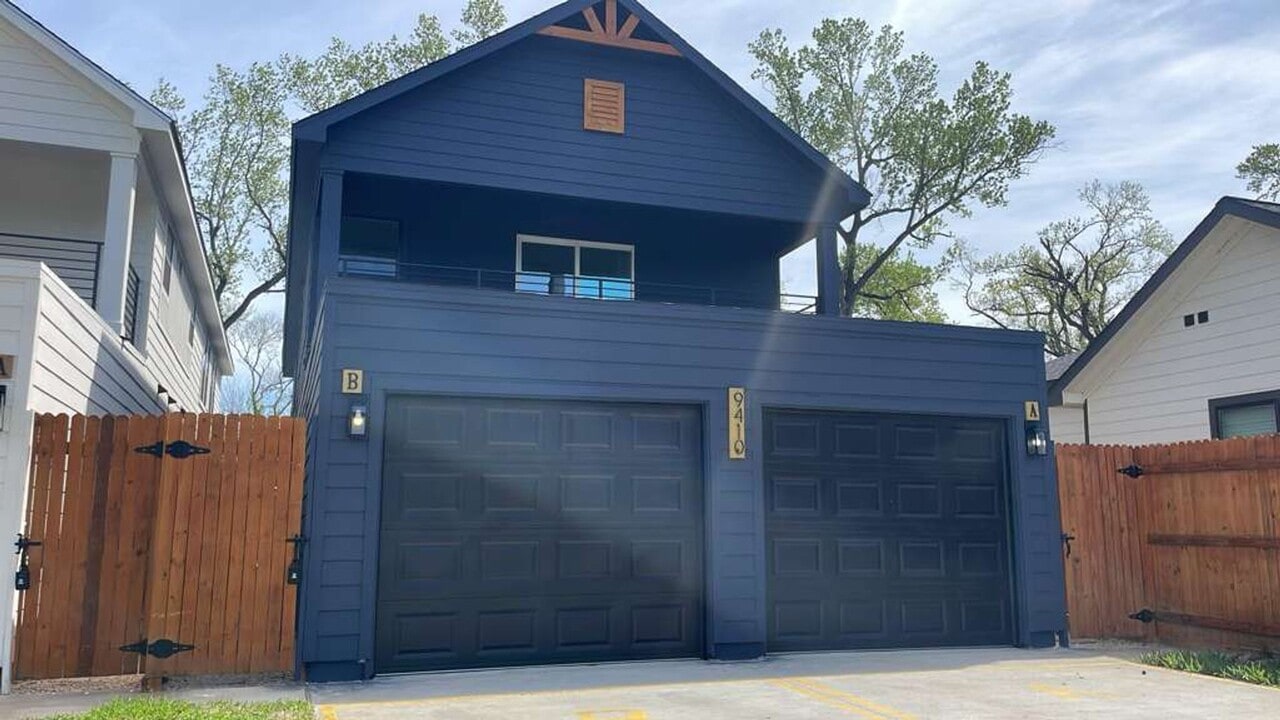 9410 Firnat St in Houston, TX - Building Photo