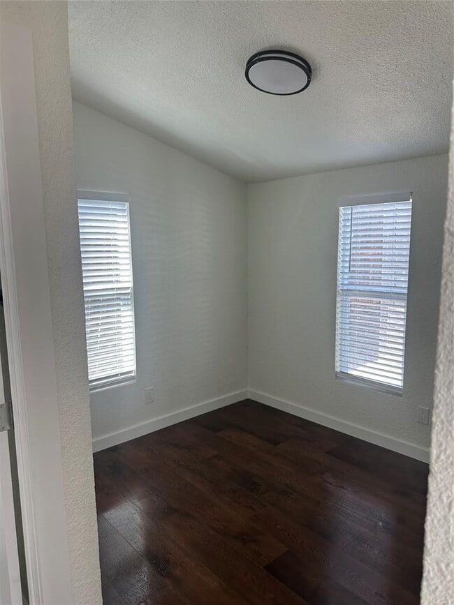 3019 E 12th St in Austin, TX - Building Photo - Building Photo