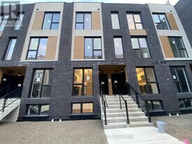 178 Clonmore Dr in Toronto, ON - Building Photo