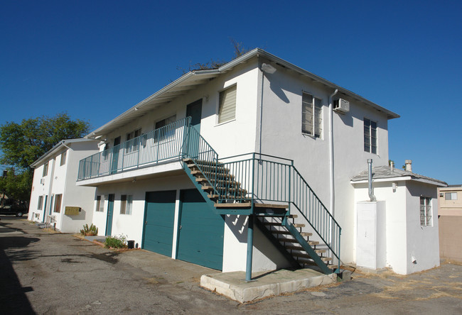 5524 Elmer Ave in North Hollywood, CA - Foto de edificio - Building Photo