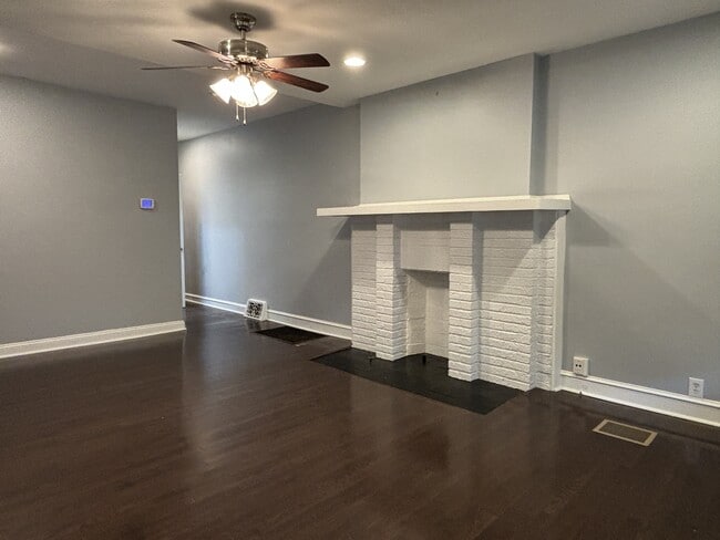 property at 4248 Graceland Ave