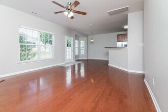 1544 Cairo Way in Fuquay Varina, NC - Building Photo - Building Photo
