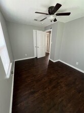 2110 14th Ave N in Texas City, TX - Building Photo - Building Photo